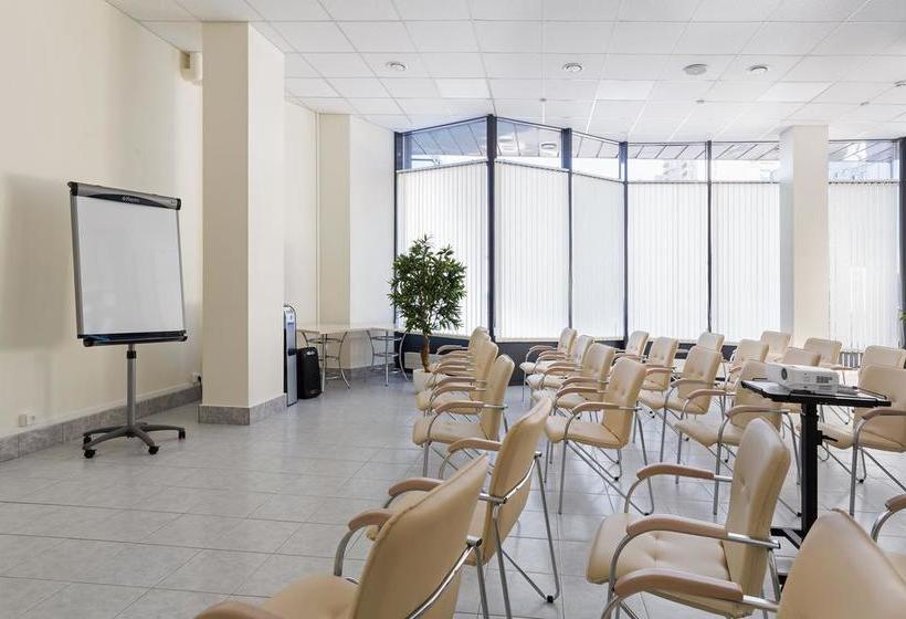 Hotel Grand Canyon 4