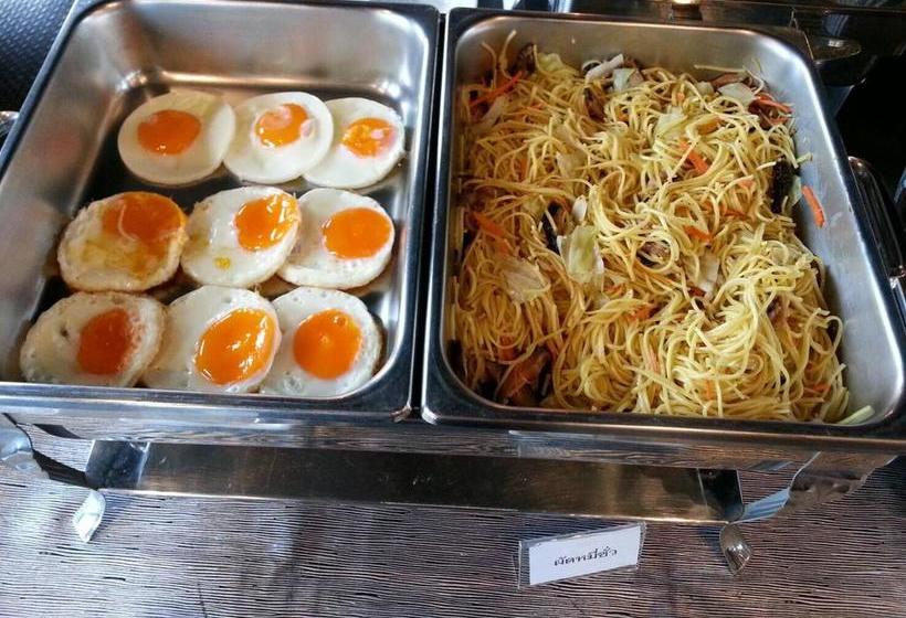 Hotel The Terminal Khon Kaen 9