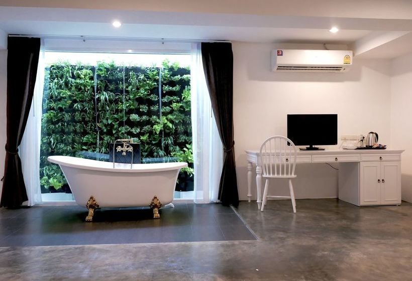 Pension Nidhra Lanna 17