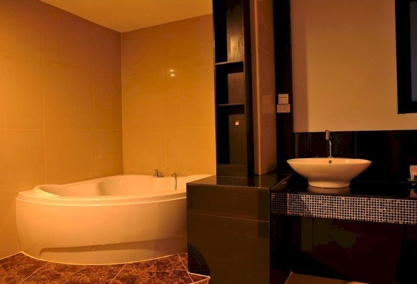 Hotel Mantra Varee 14