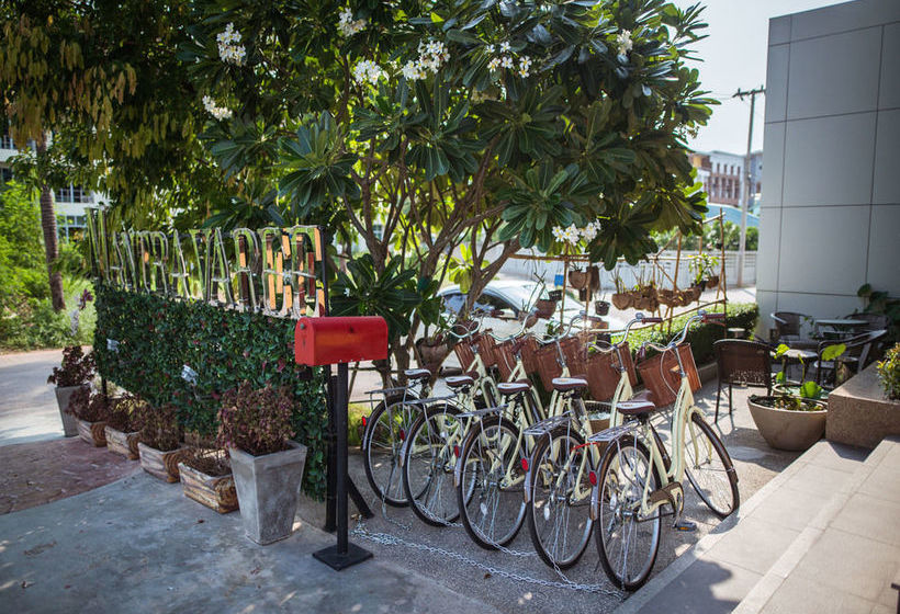 Hotel Mantra Varee 19