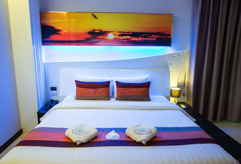 Hotel Mantra Varee 9