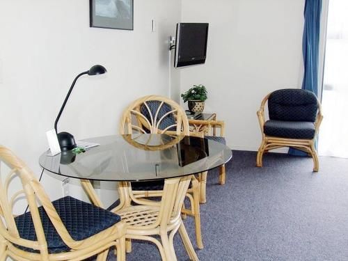 Motel Sails Motor Inn 3