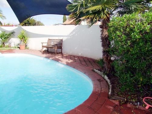 Motel Sails Motor Inn 4