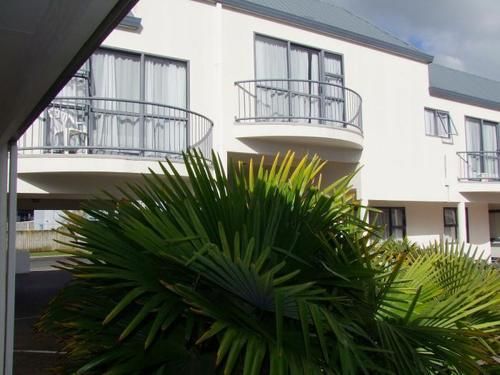 Motel Sails Motor Inn 6