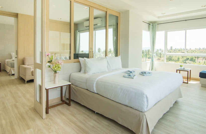 Hotel The Sea Condominium 6