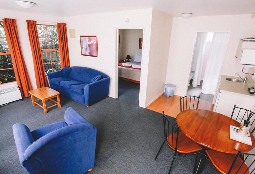 Addington Stadium Motel 15