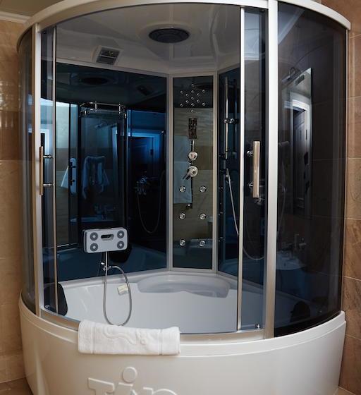 Hotel Gubernskaya 10