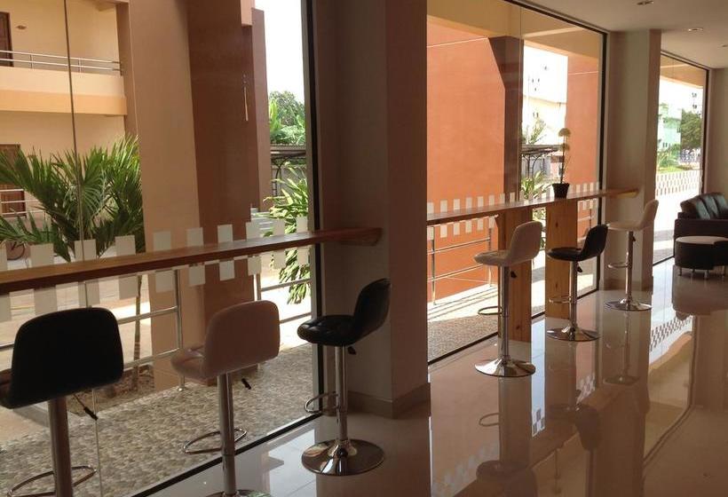 Hotel Perfect Place 10