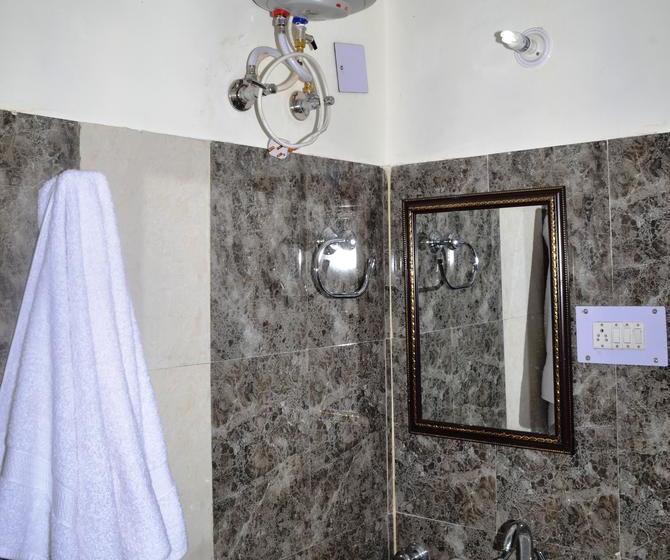 Hotel Bob S N Barley 2