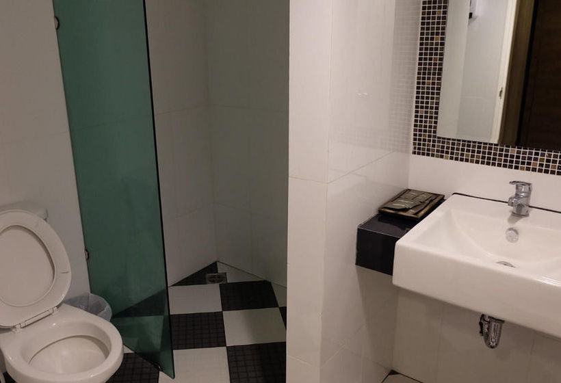 Leevana Hotel Hat Yai 10