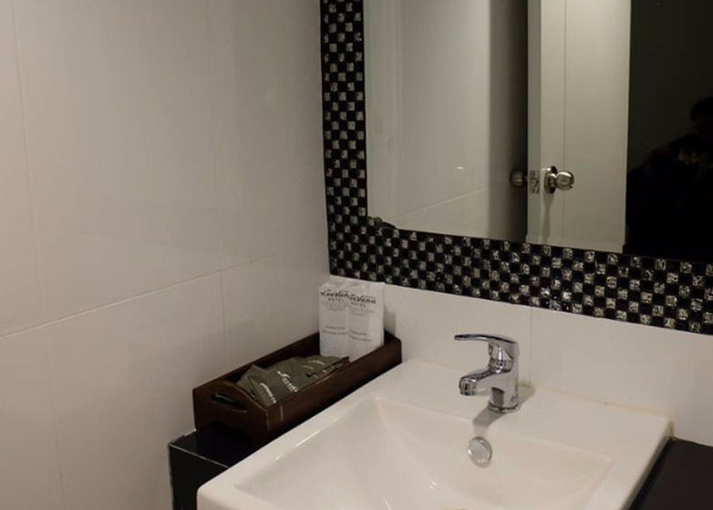 Leevana Hotel Hat Yai 11