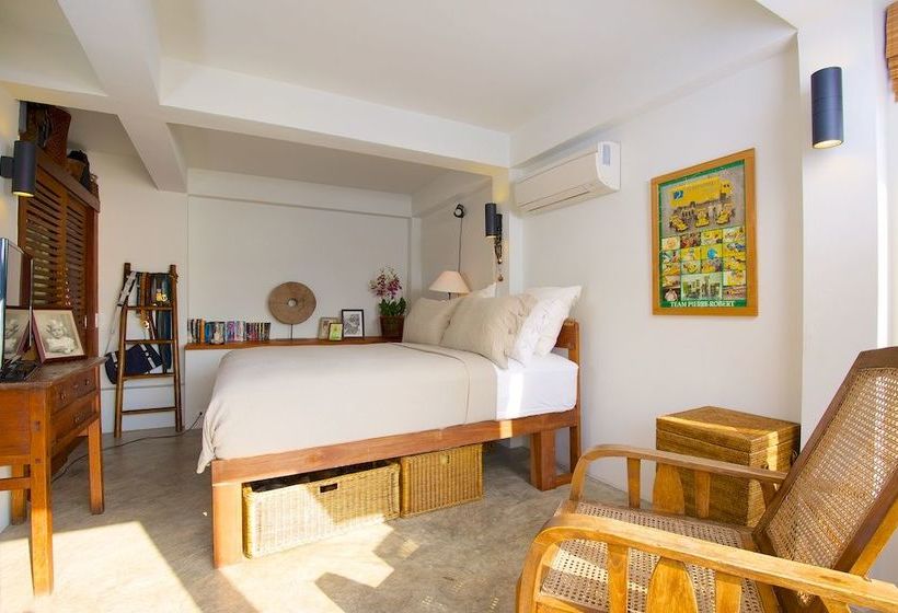 Cape Shark Pool Villas 10