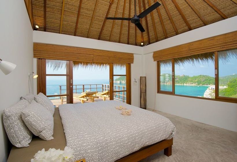 Cape Shark Pool Villas 8