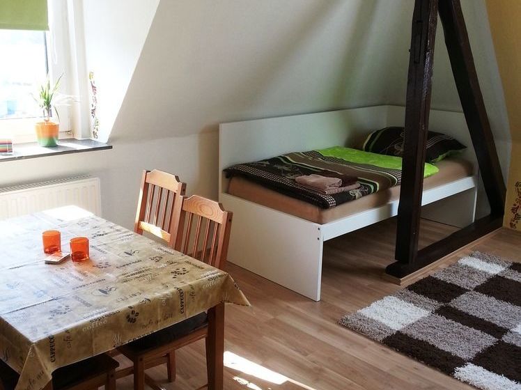 Pension Schlafgelegenheit 13