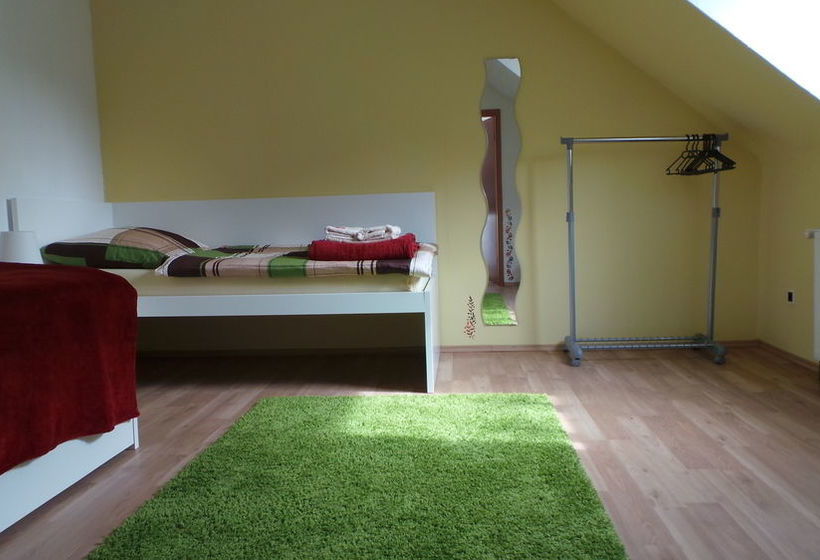 Pension Schlafgelegenheit 9