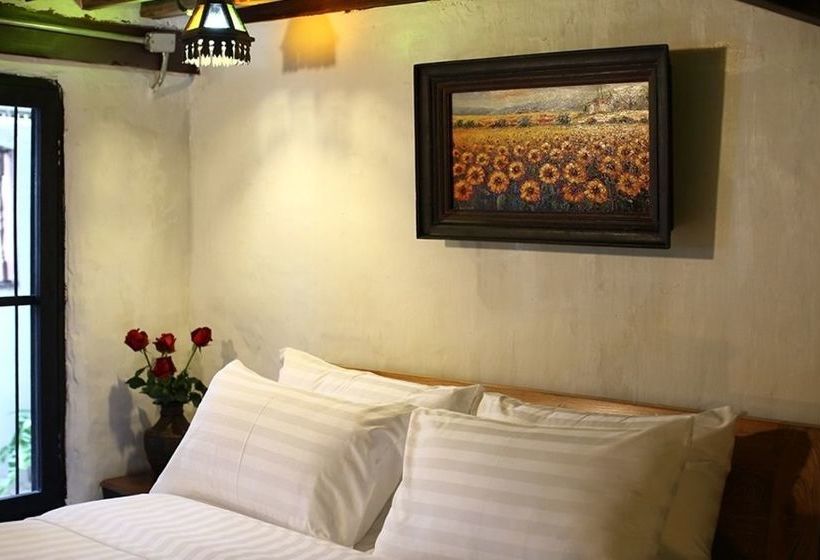 Pension Nai Boutique House 11