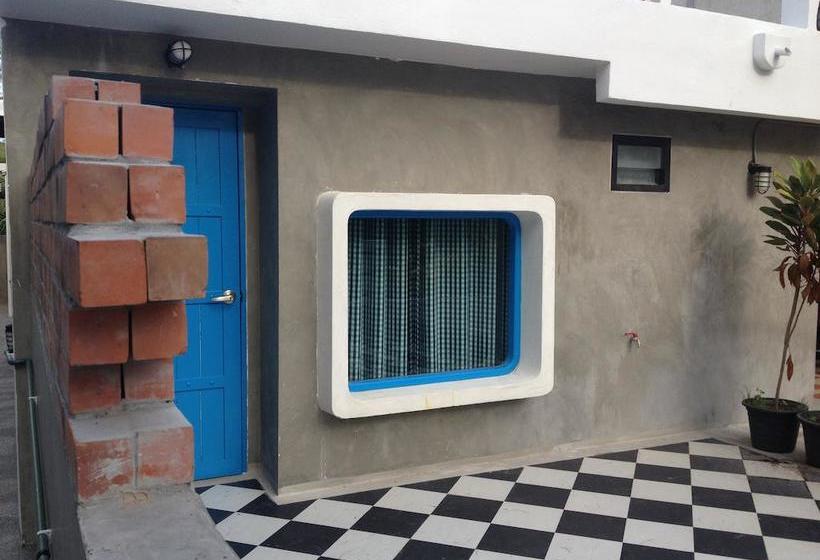 De Sea Almond Hotel Chumphon 10