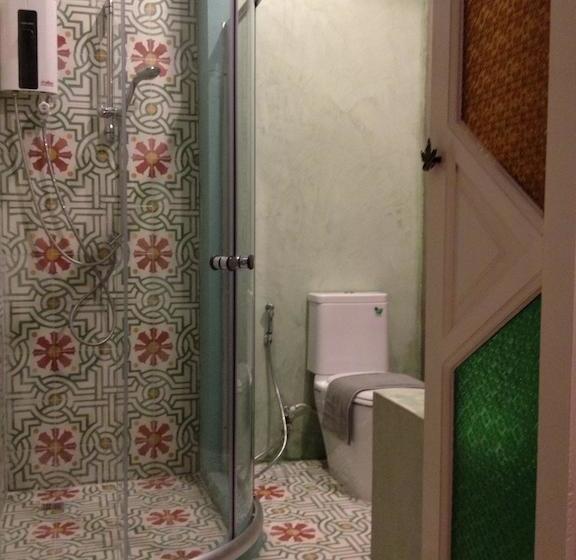 De Sea Almond Hotel Chumphon 16