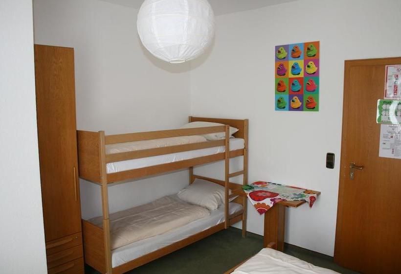 Hotel Big Mountain Restaurant & Hostel 9