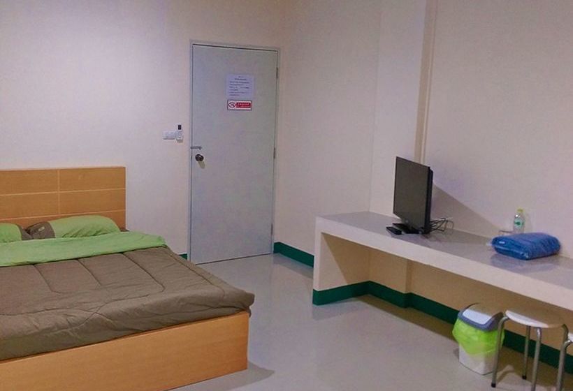 Hotel Sorworakit Living Residence 12