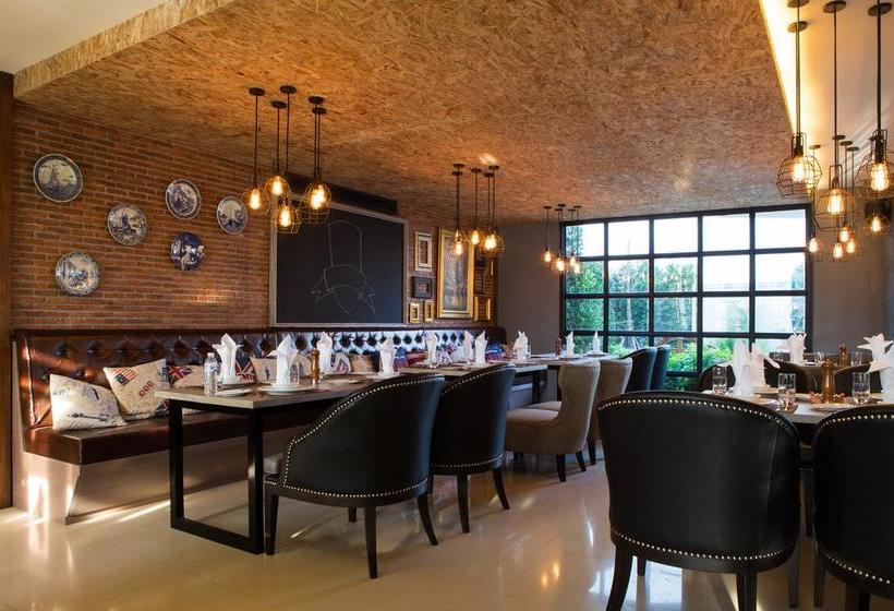 Hotel The Verona Riviera 8