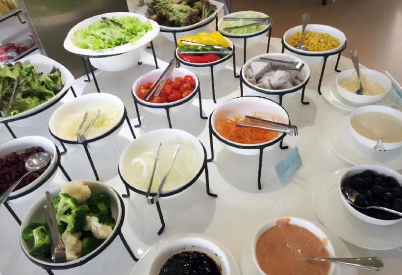 Hotel The Verona Riviera 9