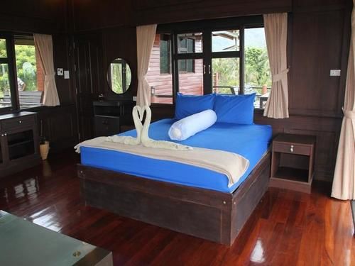 Hotel Apichada Villa 8