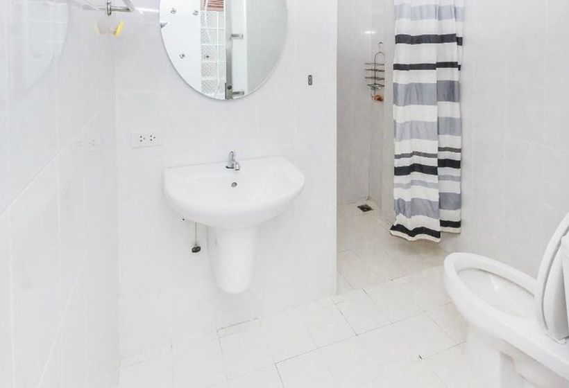 Hostel The Nomad House 7