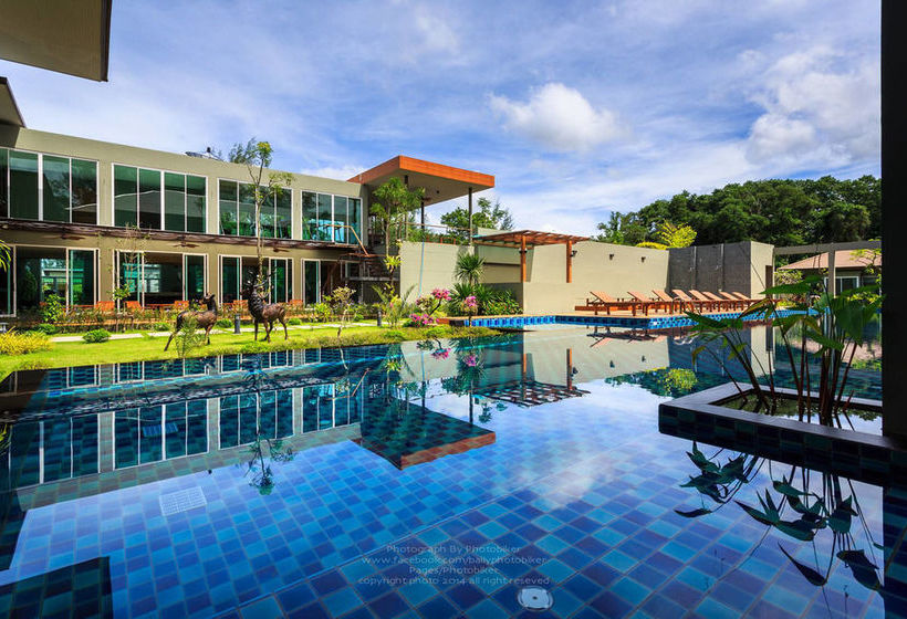 Khaolak Forest Resort