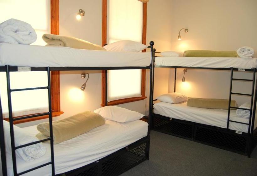 Hostel Ashanti Lodge Backpackers Gardens 13