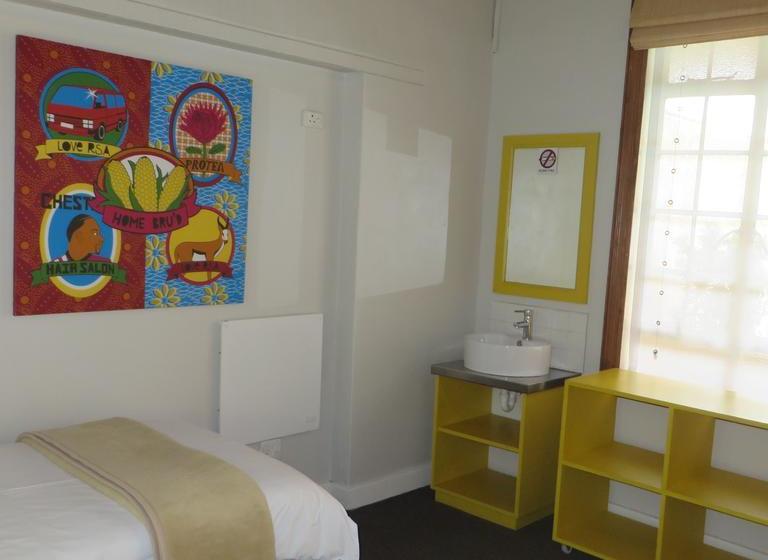 Hostel Ashanti Lodge Backpackers Gardens 16