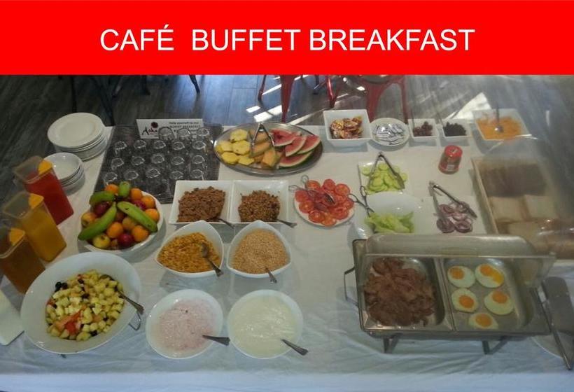 Hostel Ashanti Lodge Backpackers Gardens 7