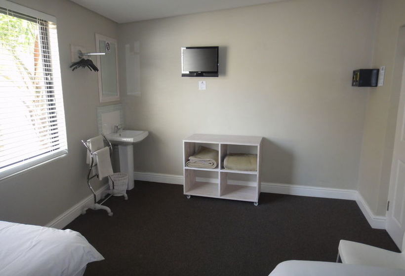 Ashanti Backpackers Green Point Hostel 13