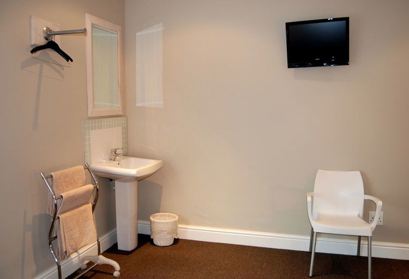 Ashanti Backpackers Green Point Hostel 16