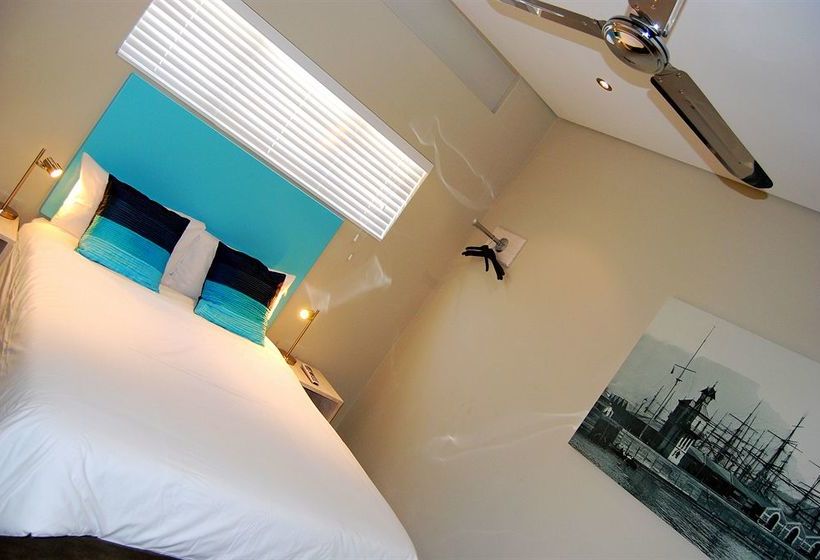 Ashanti Backpackers Green Point Hostel 4