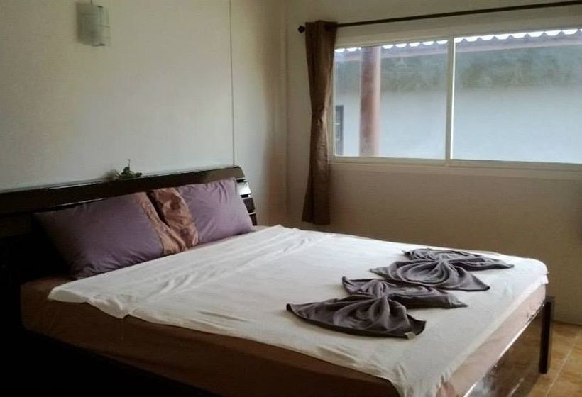 Hotel Maehaad Garden Inn 1