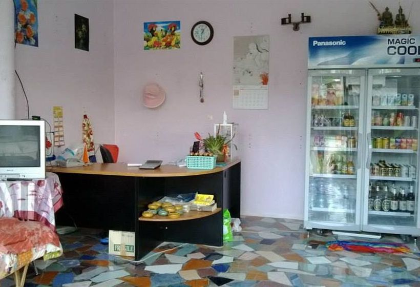 Hotel Maehaad Garden Inn 10