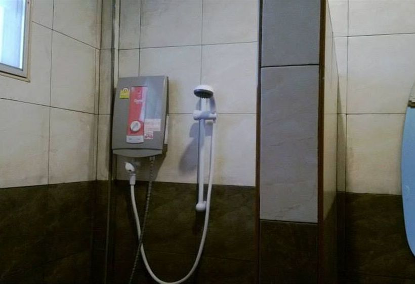 Hotel Maehaad Garden Inn 9