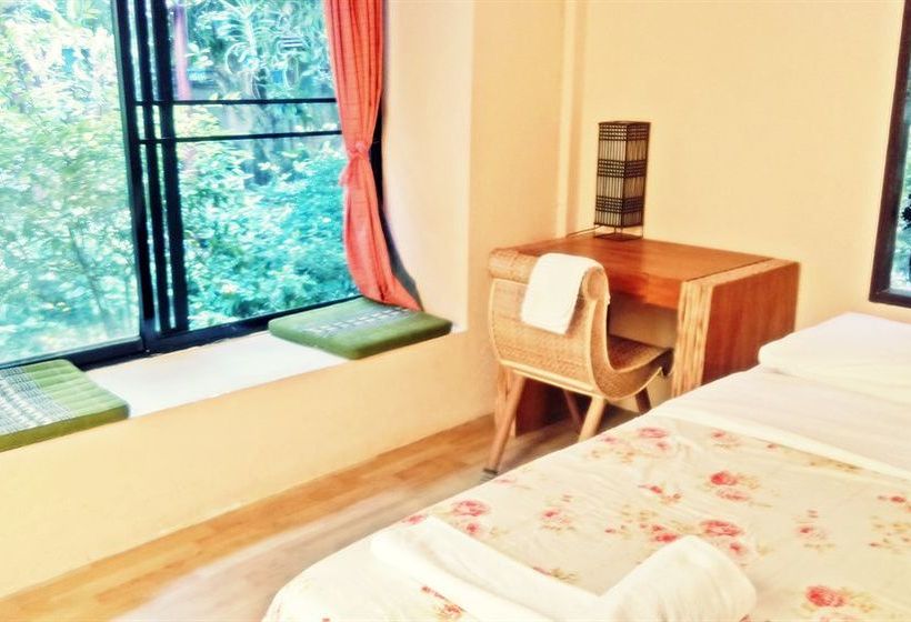 Pension Baan Songjum Homestay 14