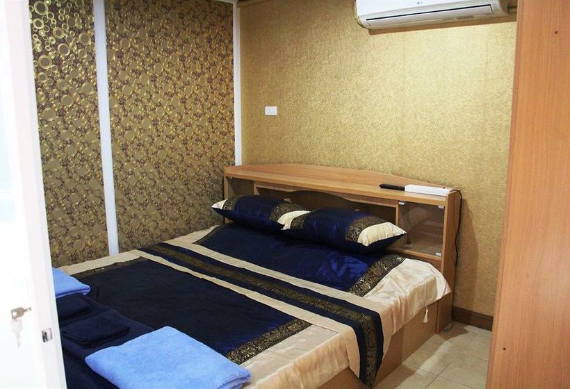 Jomtien Good Luck Apartment 11