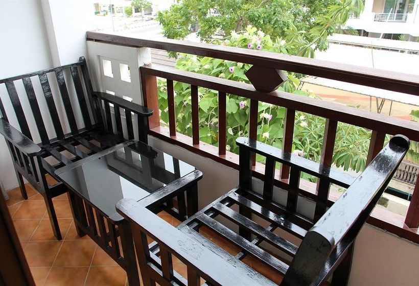 Jomtien Good Luck Apartment 15