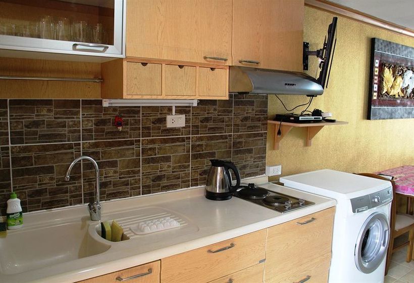 Jomtien Good Luck Apartment 7