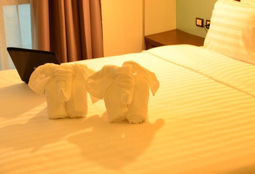 Hotel 42c The Chic 5