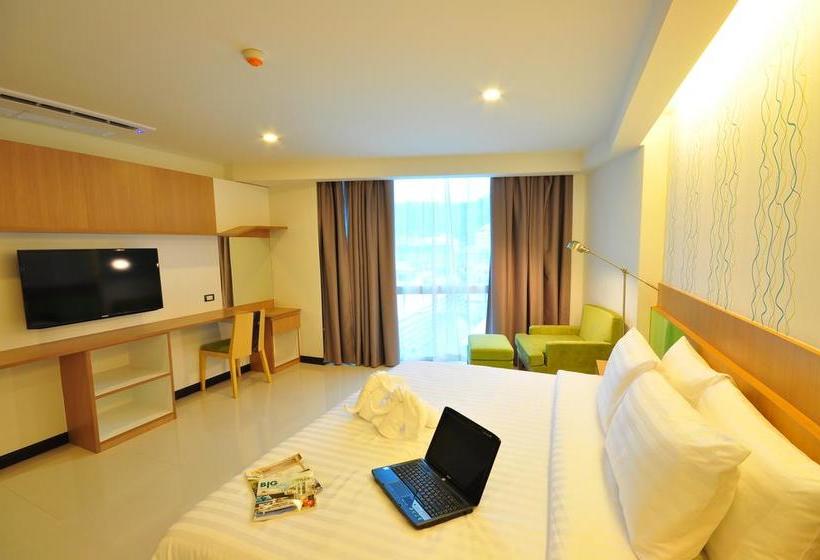 Hotel 42c The Chic 8