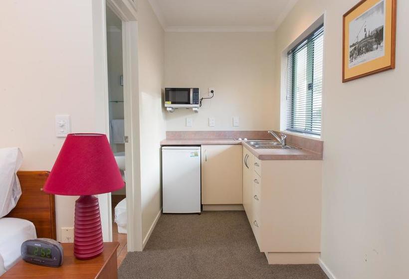 Motel Bk`s Settlers Motor Lodge 18