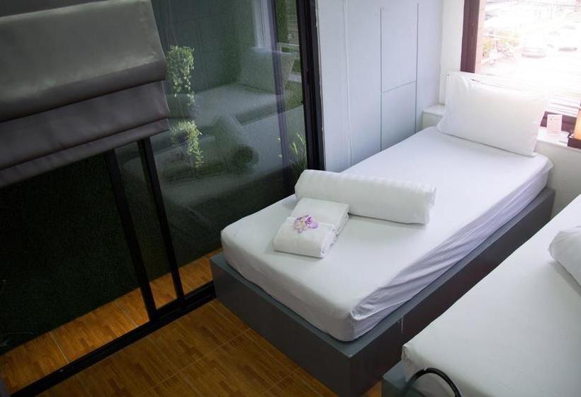 Eco Hostel Phuket 7