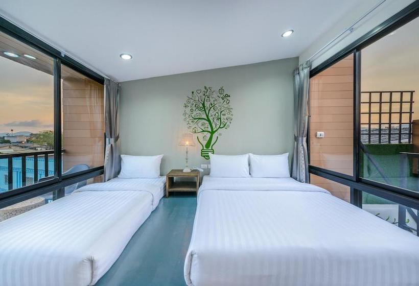 Eco Hostel Phuket 9