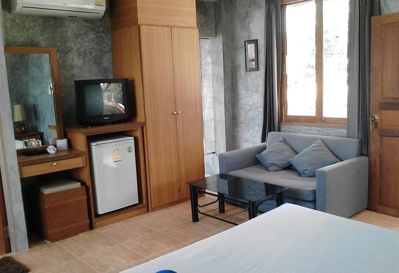 Phangan Palm Beach Resort & Restaurant 9