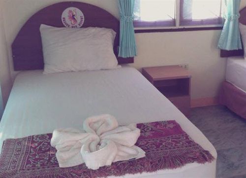 Phangan Dragon Hut Resort 4